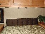 2008 Winnebago Adventurer Photo #19