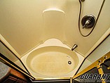 2003 Winnebago Adventurer Photo #14
