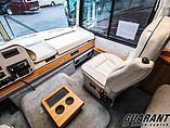 2003 Winnebago Adventurer Photo #22