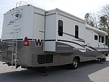 2003 Winnebago Adventurer Photo #3