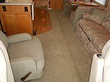 2003 Winnebago Adventurer Photo #21
