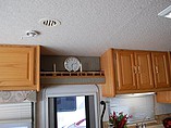 2003 Winnebago Adventurer Photo #28