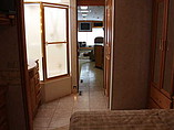 2004 Winnebago Adventurer Photo #3