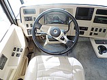 2004 Winnebago Adventurer Photo #8