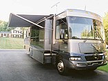 05 Winnebago Adventurer