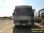 2005 Winnebago Adventurer Photo #3
