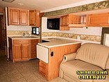 2005 Winnebago Adventurer Photo #13