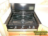 2005 Winnebago Adventurer Photo #16
