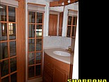 2005 Winnebago Adventurer Photo #20