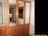 2005 Winnebago Adventurer Photo #28