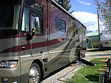 2006 Winnebago Adventurer Photo #2