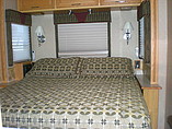 2006 Winnebago Adventurer Photo #8