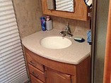 2007 Winnebago Adventurer Photo #22