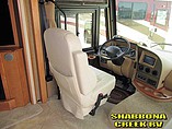 2014 Winnebago Adventurer Photo #6