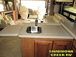 2014 Winnebago Adventurer Photo #16