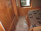 2014 Winnebago Adventurer Photo #12