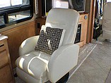 2015 Winnebago Adventurer Photo #6