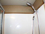 2015 Winnebago Adventurer Photo #15