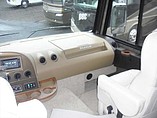 2015 Winnebago Adventurer Photo #7