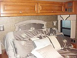 2015 Winnebago Adventurer Photo #11