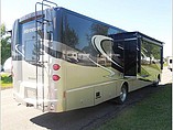 2015 Winnebago Adventurer Photo #4