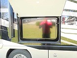 2015 Winnebago Adventurer Photo #5
