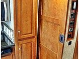 2015 Winnebago Adventurer Photo #27