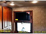 2015 Winnebago Adventurer Photo #37