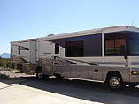 2005 Winnebago Adventurer Photo #2