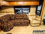 2006 Winnebago Adventurer Photo #8