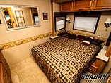 2006 Winnebago Adventurer Photo #11