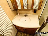 2006 Winnebago Adventurer Photo #17