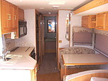 2002 Winnebago Adventurer Photo #10