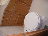 2002 Winnebago Adventurer Photo #14