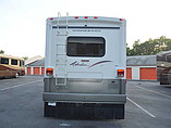 1999 Winnebago Adventurer Photo #7