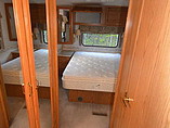 1999 Winnebago Adventurer Photo #33