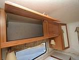 1999 Winnebago Adventurer Photo #34