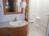 2002 Winnebago Adventurer Photo #5