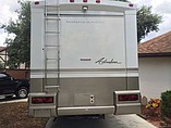 2002 Winnebago Adventurer Photo #8