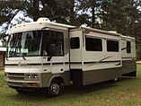 02 Winnebago Adventurer