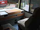 2002 Winnebago Adventurer Photo #4