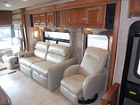 2015 Winnebago Adventurer Photo #19