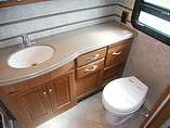 2015 Winnebago Adventurer Photo #30