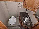 2015 Winnebago Aspect Photo #24