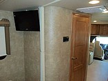 2015 Winnebago Aspect Photo #30