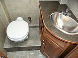 2015 Winnebago Aspect Photo #28