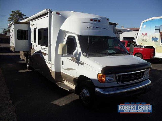 2007 Winnebago Aspect Photo