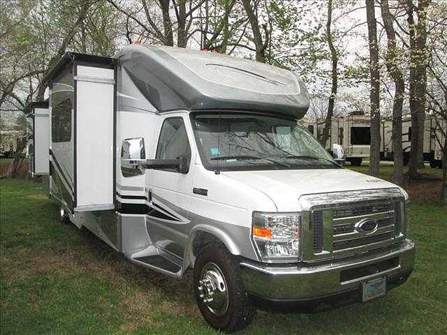 14 Winnebago Aspect