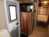 2015 Winnebago Brave Photo #19
