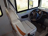 2015 Winnebago Brave Photo #34